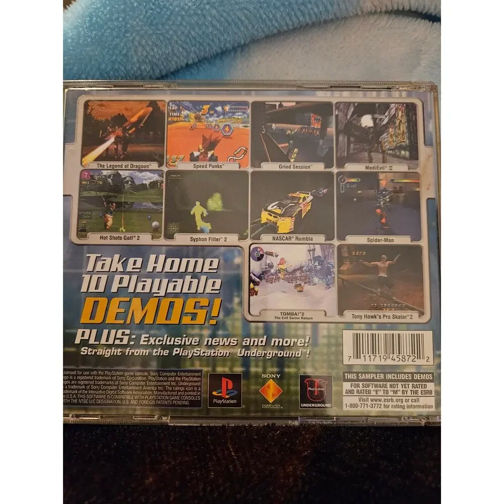 PlayStation underground jampack: summer 2000 (sony PS1 )